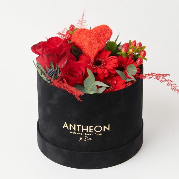 Κουτί πολυτελείας μαύρο 20cm με φρέσκα λουλούδια ΑΝΘΟΣΥΝΘΕΣΕΙΣ Antheon